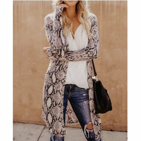 LARGE LEFT NWT Snake Skin Cardigan Open Long - Picture 2 of 14